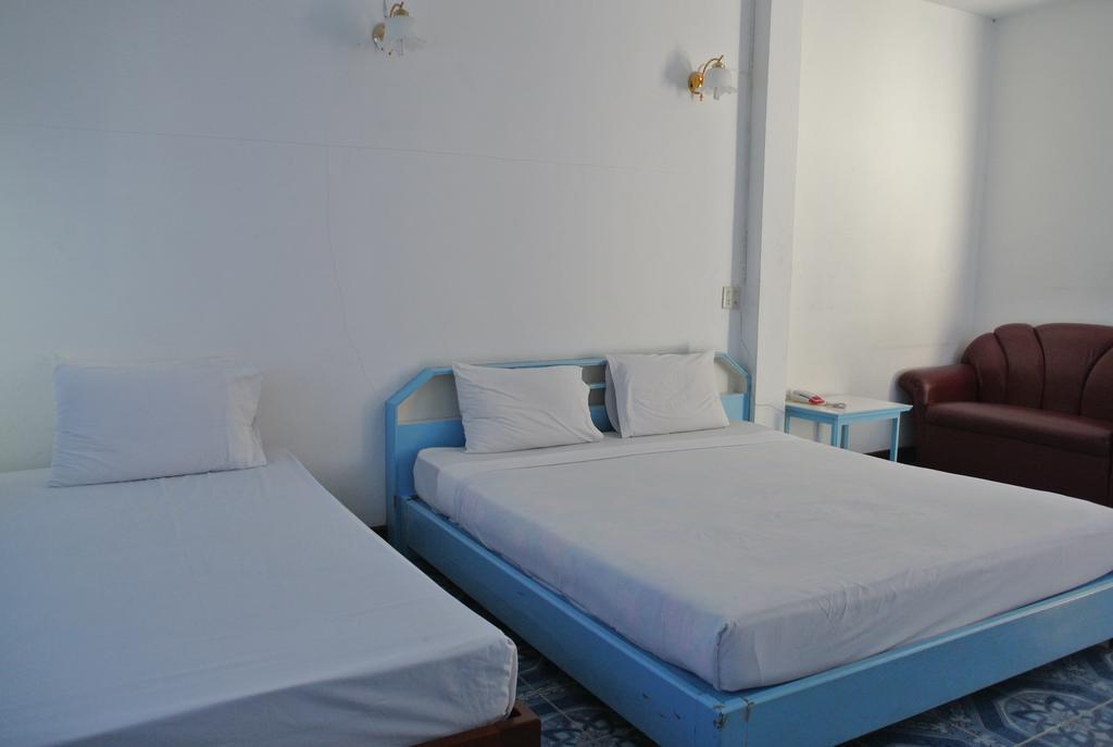 Chumphon Park Resort Room photo